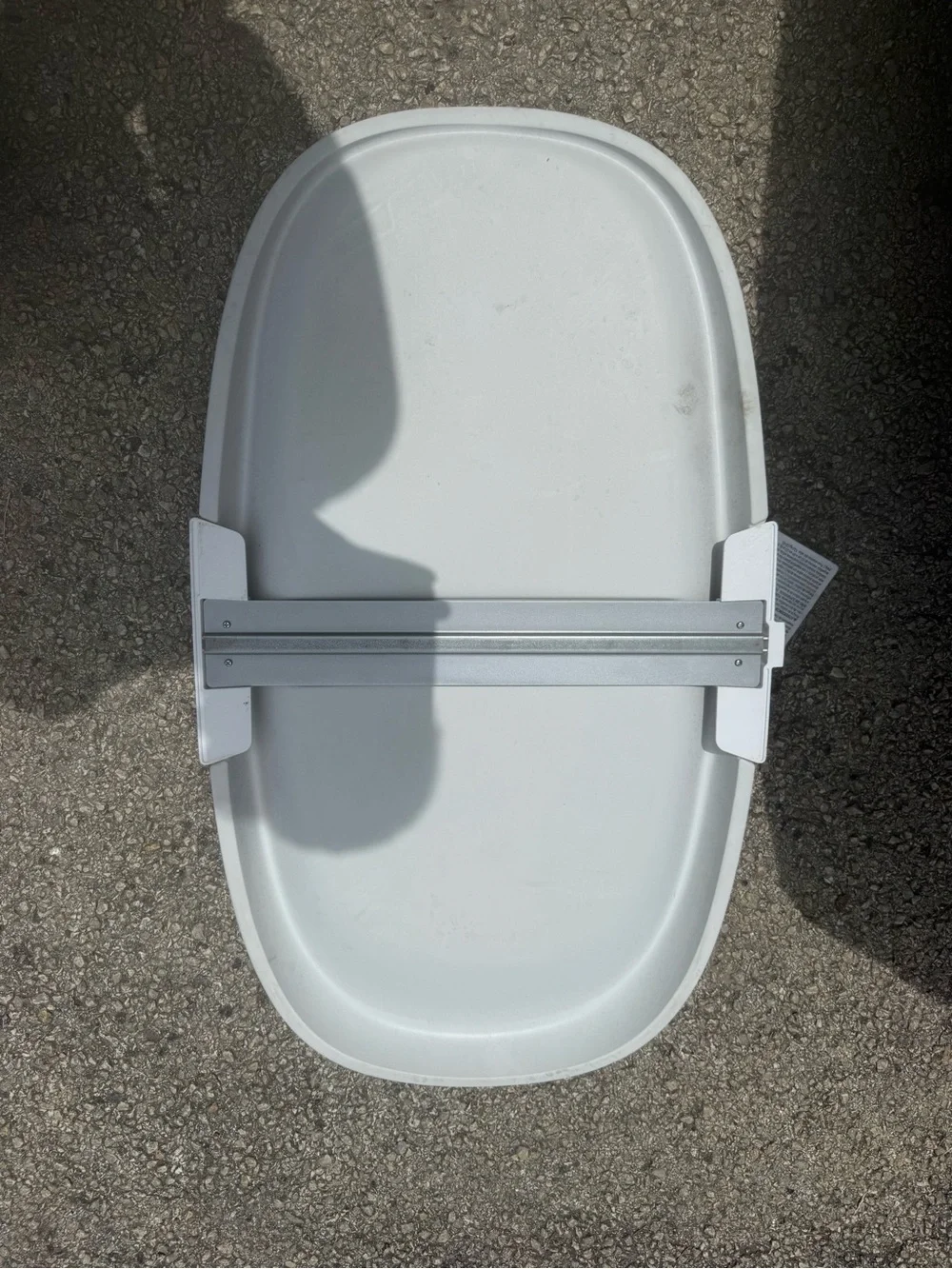 White Infant Bath mate with Safety Strap - Picture 3 of 4